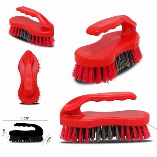 BROSSE À MAIN ROUGE AVEC MANCHE 15 x 6 x H 7 cm
